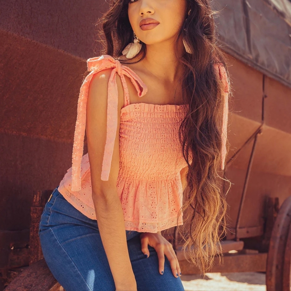Herencia Collection Pink Bow Tie Top